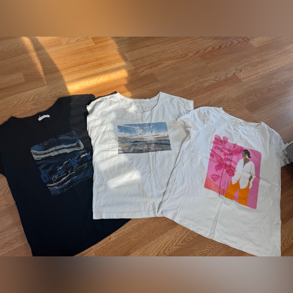 Graphic T-Shirts - Black and White
